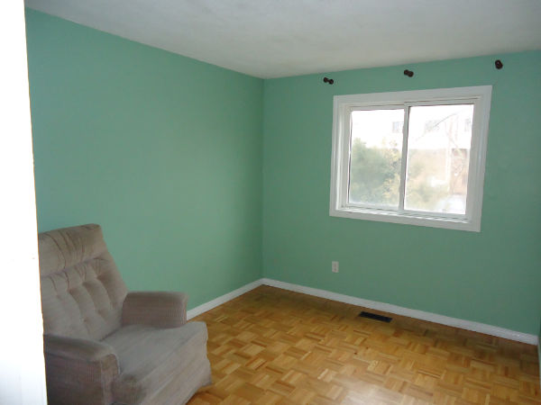 Rent to Own!! Oshawa. Only $695/mo. after rent credits!